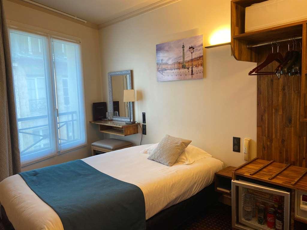 Hotel Louvre Sainte Anne Paryż Pokój zdjęcie