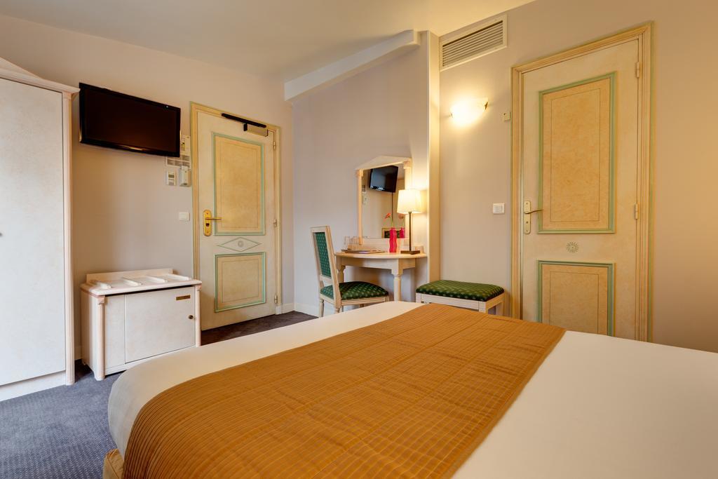 Hotel Louvre Sainte Anne Paryż Zewnętrze zdjęcie